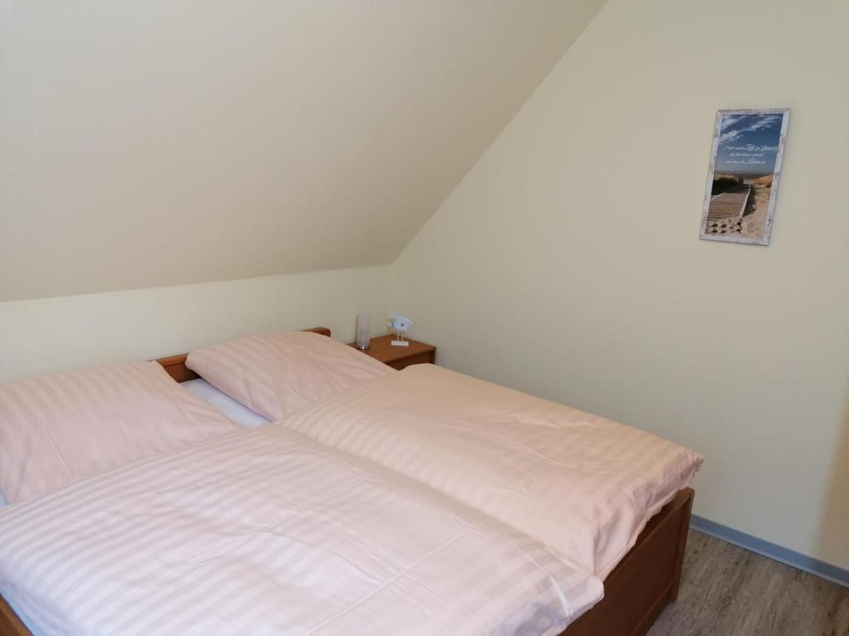 Ferienwohnung An Der Strandstrasse Norddeich  Buitenkant foto